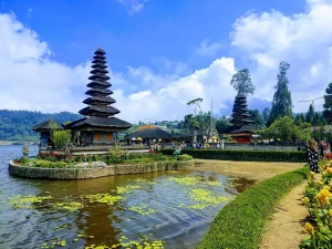 Bali’s Most Beautiful Places: Temples, Trails, and Tropical Beaches
