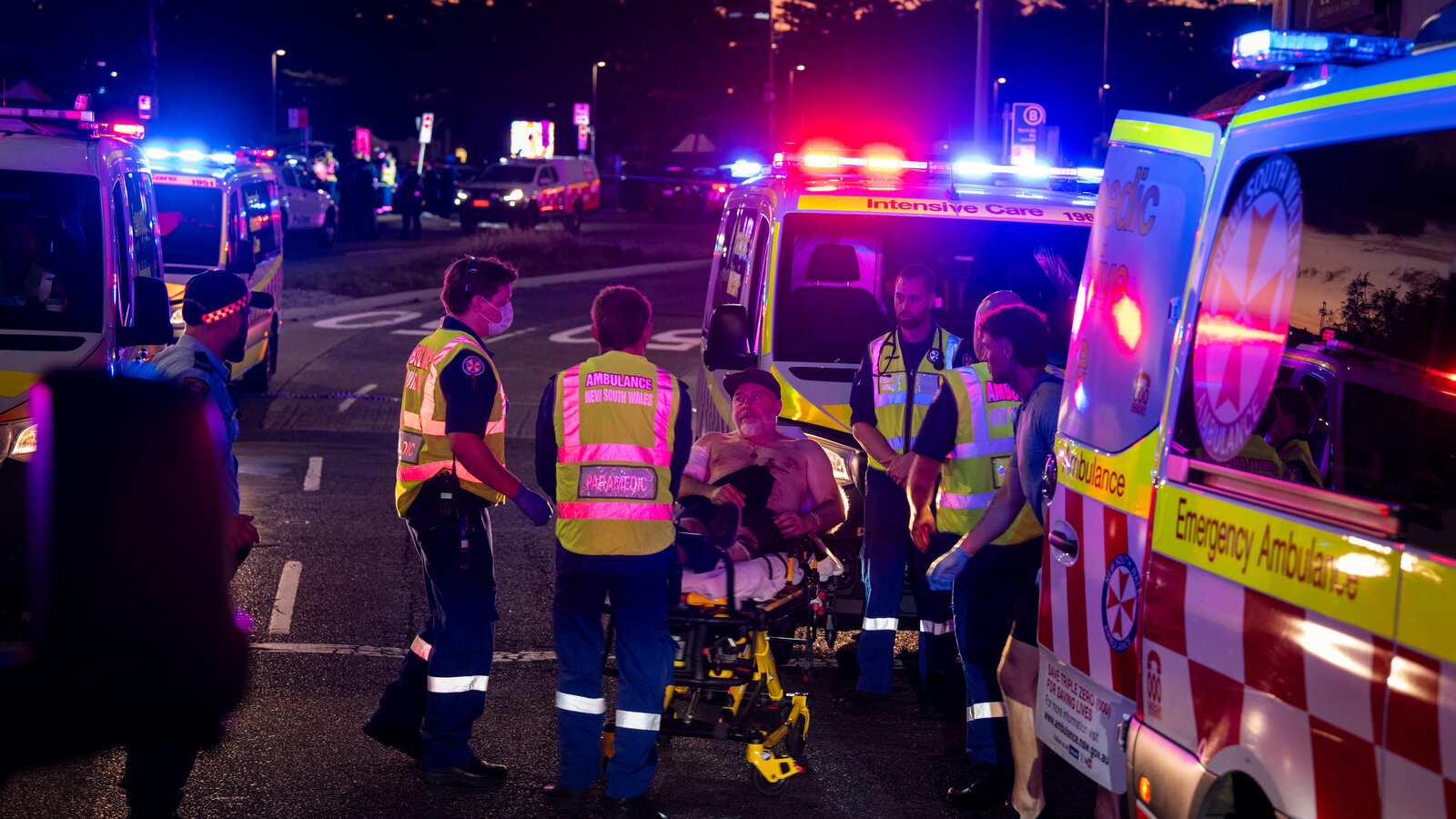 Sydney’s Bondi Beach Gunmen Kill at Least 11 People Sydney’s Bondi Beach Gunmen Kill at Least 11 People