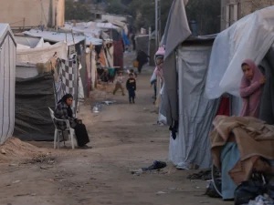 Palestinian Faces Sharp Economic Slowdown as Fiscal Crisis Escalates