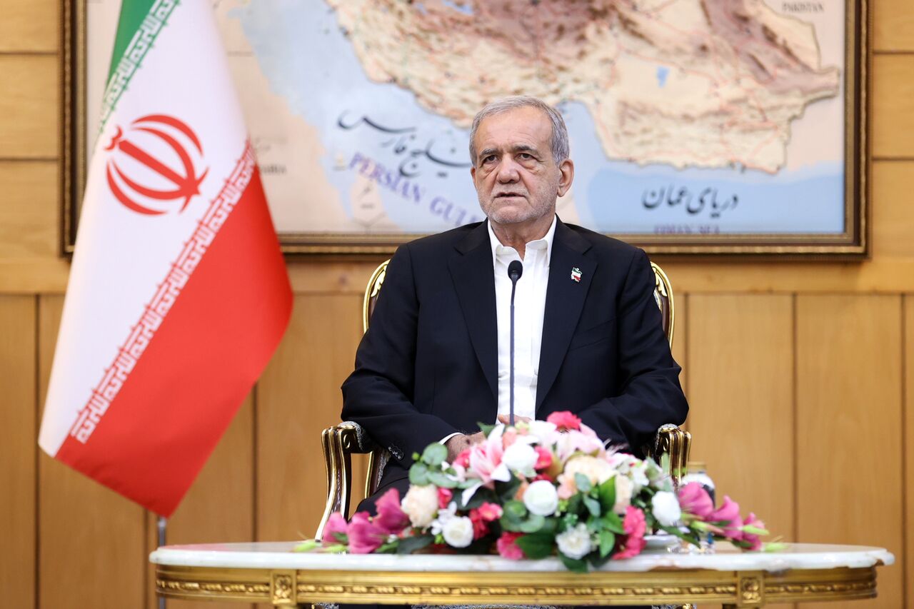 Iran Pezeshkian Calls for Unity Amid Deadly Economic Protests