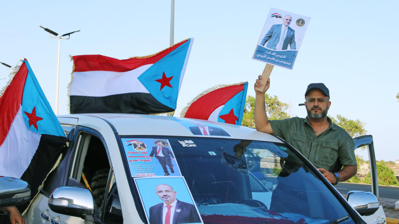 Yemen's Government Signs Peace Deal With Southern Rebels Yemen's Government Signs Peace Deal With Southern Rebels