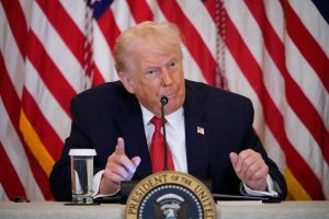 Trump Weighs New Tariffs on Countries Opposing Greenland Annexation