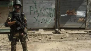 Pakistan Army Reports Two Soldier Deaths in Northwestern Mission