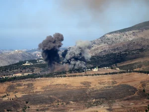 Lebanon Aoun Says Israeli Bridge Strike May Signal Ground Invasion