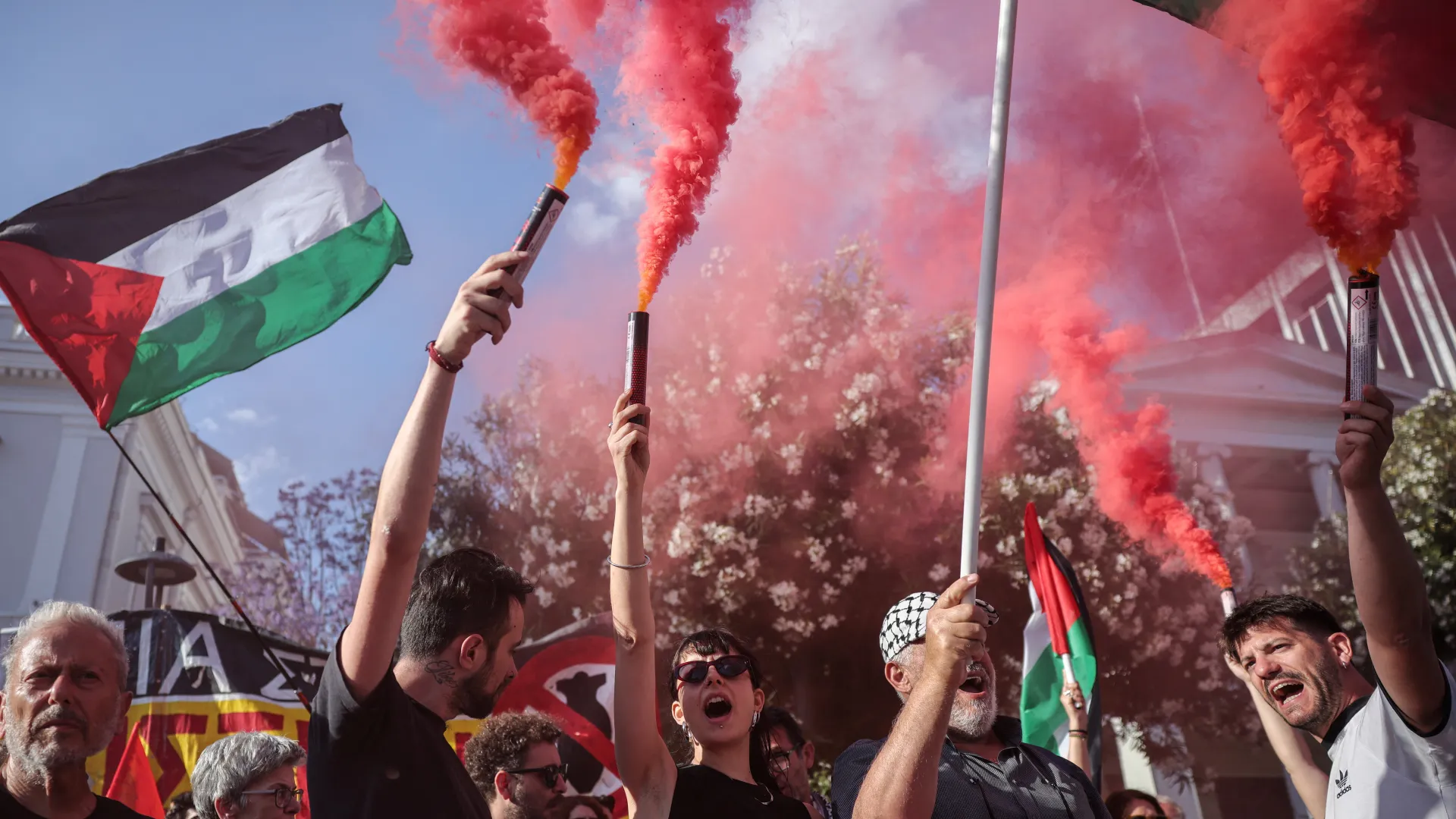 Israel Pushes Toward War Despite US Ceasefire Pressure Israel Pushes Toward War Despite US Ceasefire Pressure
